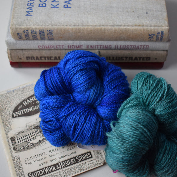 ginger's hand dyed masham mayhem 4ply british bluefaced leicester wool british masham yarn indie dyed lofty bouncy colourwork blue and green