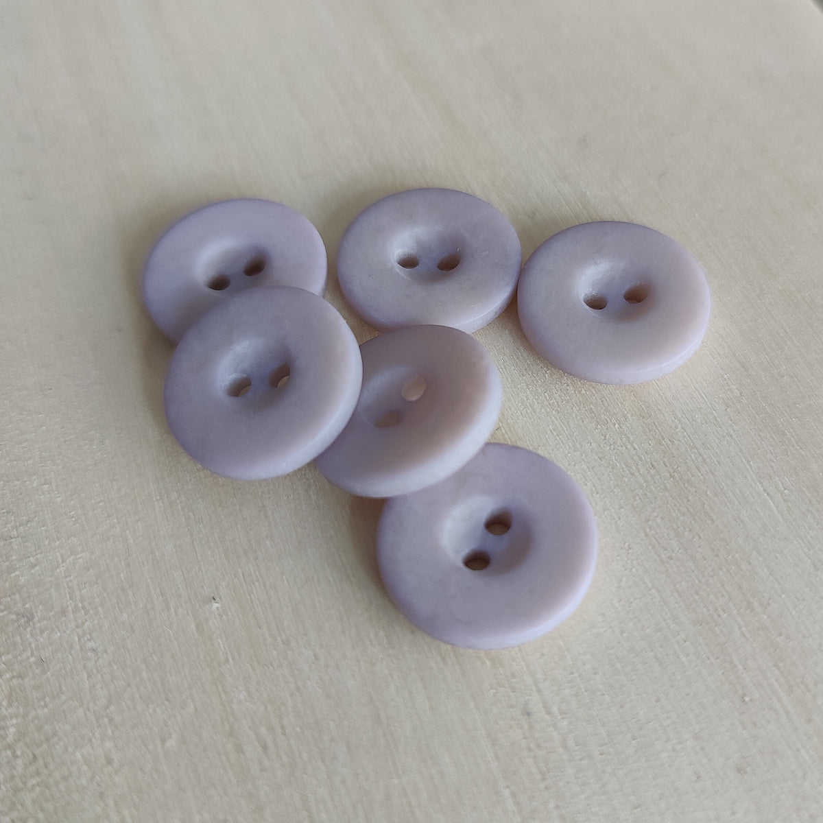 LILAC BUTTONS 136 15MM Ginger Twist Studio