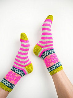Pattern from The Sock Obsession by Summer Lee